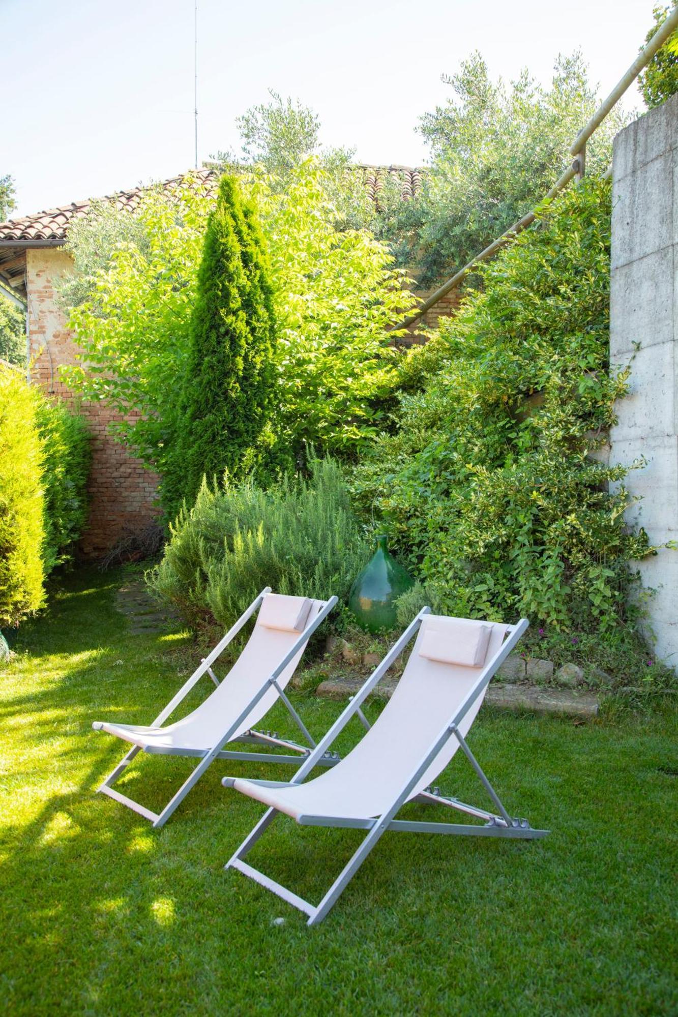 Casa Graziella- Appartamenti Vacanze Portacomaro Eksteriør bilde